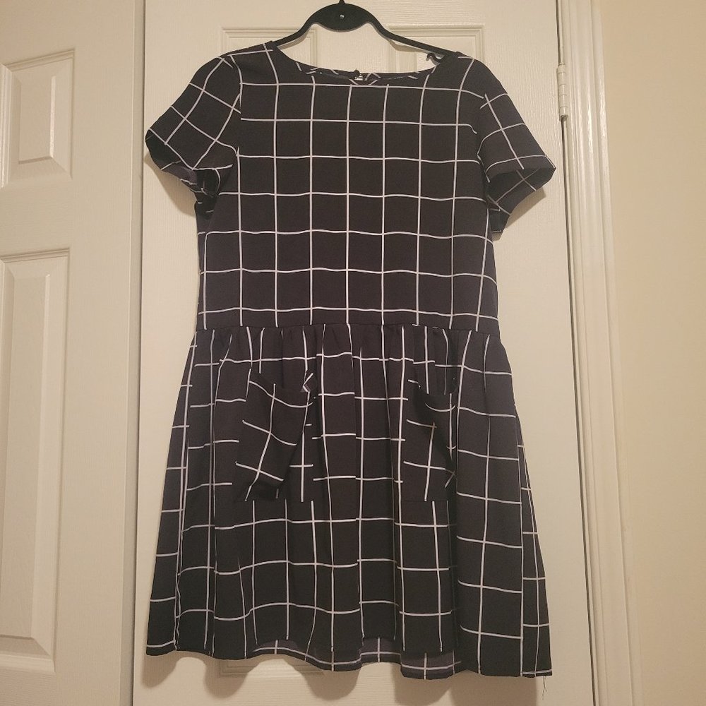 $10 Clean Out Sale